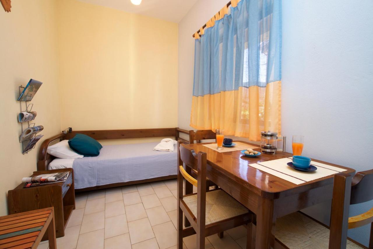 Kalypso Studios & Apartments Karavomylos Exteriér fotografie